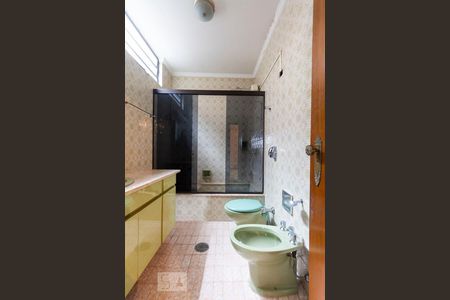 Banheiro Social de casa para alugar com 2 quartos, 150m² em Parque Jabaquara, São Paulo