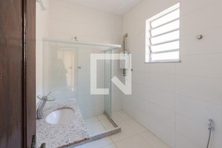 Apartamento para alugar com 80m², 3 quartos e sem vagaBanheiro