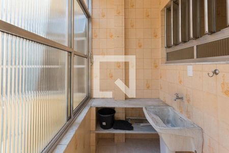 Apartamento para alugar com 80m², 3 quartos e sem vagaÁrea de Serviço