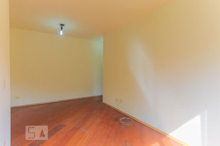 Sala de apartamento para alugar com 3 quartos, 56m² em Vila Gumercindo, São Paulo