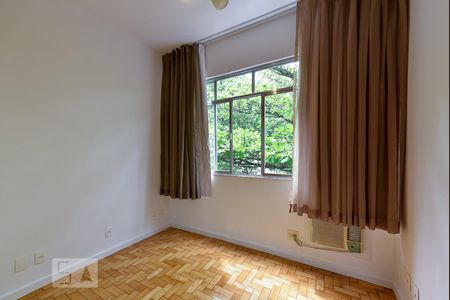 Quarto 1 de apartamento para alugar com 2 quartos, 62m² em Leblon, Rio de Janeiro