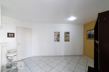 Apartamento à venda com 50m², 2 quartos e 1 vaga Apartamento à venda com 50m², 2 quartos e 1 vagaSala