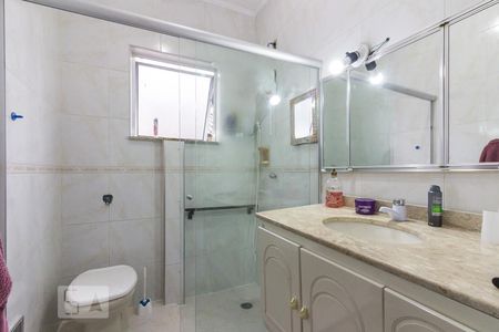 Banheiro Social de casa à venda com 3 quartos, 350m² em Vila Guaca, São Paulo