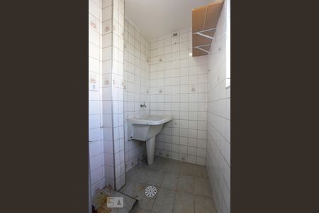 Apartamento para alugar com 62m², 1 quarto e sem vaga Apartamento para alugar com 62m², 1 quarto e sem vagaBanheiro