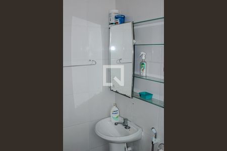 Apartamento para alugar com 56m², 2 quartos e sem vagaBanheiro