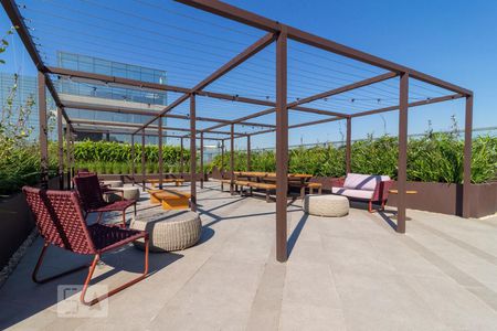 Apartamento para alugar com 94m², 1 quarto e 1 vagaRooftop - Garden