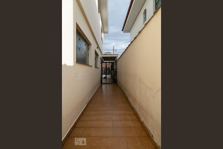 Casa à venda com 211m², 3 quartos e 3 vagasQuintal 