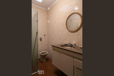 Casa à venda com 211m², 3 quartos e 3 vagasBanheiro da suíte 3