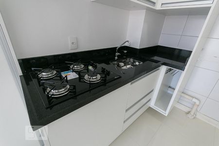 Cozinha de apartamento para alugar com 1 quarto, 36m² em Cambuci, São Paulo
