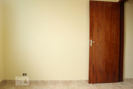 Casa à venda com 80m², 2 quartos e 2 vagasQuarto 2