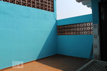 Casa à venda com 80m², 2 quartos e 2 vagasLavanderia