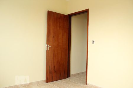 Casa à venda com 80m², 2 quartos e 2 vagasQuarto 2