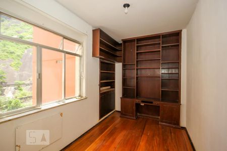 Quarto 1 de apartamento para alugar com 3 quartos, 100m² em Copacabana, Rio de Janeiro