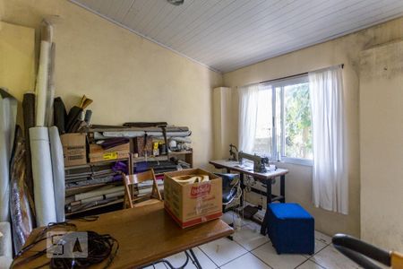 Casa à venda com 400m², 4 quartos e 4 vagas Casa à venda com 400m², 4 quartos e 4 vagasCasa dos fundos