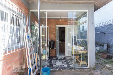 Casa à venda com 400m², 4 quartos e 4 vagas Casa à venda com 400m², 4 quartos e 4 vagasÁrea de serviço