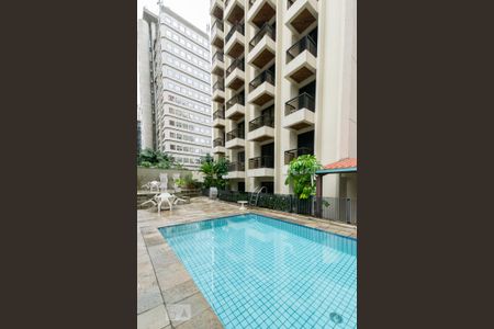 Apartamento para alugar com 55m², 1 quarto e 1 vagaPiscina