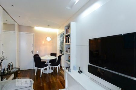 Apartamento para alugar com 55m², 1 quarto e 1 vagaSala