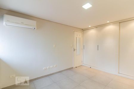 Primeiro dormitório de apartamento para alugar com 2 quartos, 85m² em Vila Olímpia, São Paulo