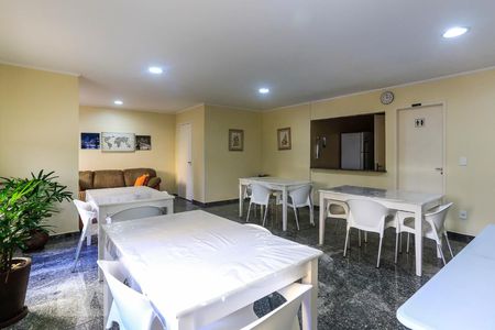 Apartamento para alugar com 54m², 2 quartos e 1 vagaSalão de Festa