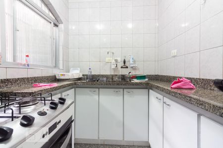Casa à venda com 186m², 3 quartos e 2 vagas Casa à venda com 186m², 3 quartos e 2 vagasCozinha
