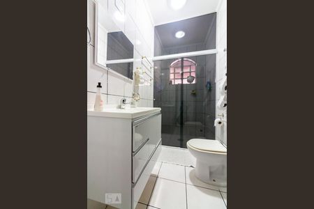 Banheiro da Suíte 1 de casa para alugar com 3 quartos, 186m² em Jardim Peri, Osasco
