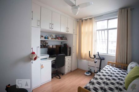 Quarto 2 de apartamento para alugar com 2 quartos, 76m² em Icaraí, Niterói