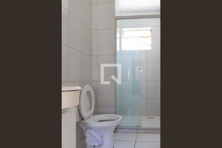 Banheiro de apartamento para alugar com 2 quartos, 68m² em Agronomia, Porto Alegre