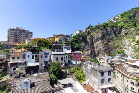 Vista de kitnet/studio para alugar com 1 quarto, 45m² em Catete, Rio de Janeiro