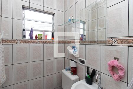 Casa à venda com 140m², 2 quartos e 1 vagaBanheiro 2