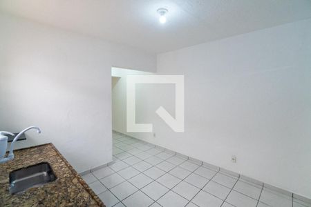 Casa para alugar com 35m², 1 quarto e sem vaga Casa para alugar com 35m², 1 quarto e sem vagaCozinha