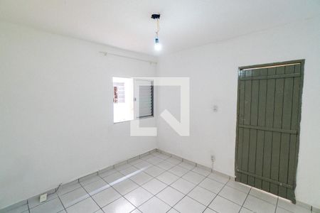 Quarto de casa para alugar com 1 quarto, 35m² em Vila Campestre, São Paulo