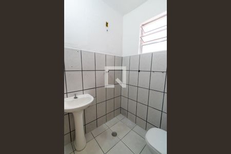 Casa para alugar com 35m², 1 quarto e sem vaga Casa para alugar com 35m², 1 quarto e sem vagaBanheiro