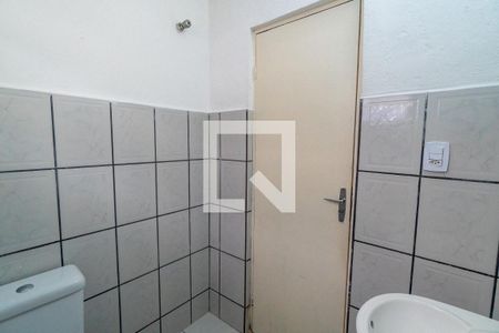 Banheiro de casa para alugar com 1 quarto, 35m² em Vila Campestre, São Paulo