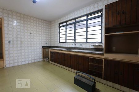 cozinha de casa para alugar com 4 quartos, 171m² em Jardim Colombo, São Paulo