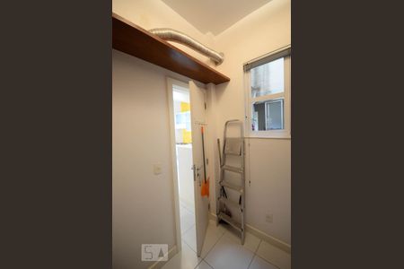 Apartamento para alugar com 70m², 2 quartos e 1 vaga Apartamento para alugar com 70m², 2 quartos e 1 vagaQuarto de serviço