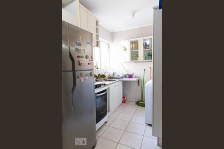 Cozinha de apartamento à venda com 1 quarto, 44m² em São Geraldo, Porto Alegre