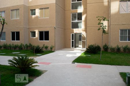 Apartamento à venda com 43m², 2 quartos e sem vagaÁrea comum