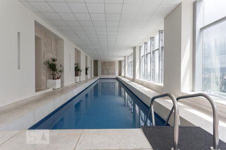 Apartamento para alugar com 47m², 1 quarto e 1 vaga Apartamento para alugar com 47m², 1 quarto e 1 vagaPiscina olímpica