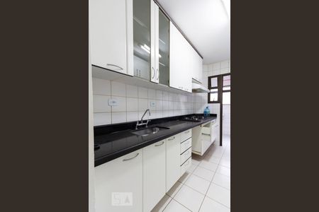 Apartamento à venda com 75m², 3 quartos e 1 vagaCozinha