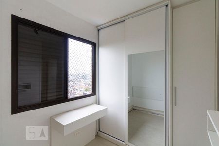 Apartamento à venda com 75m², 3 quartos e 1 vagaQuarto 2