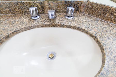 Apartamento à venda com 75m², 3 quartos e 1 vagaSuíte - Quarto 3