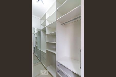 Apartamento à venda com 75m², 3 quartos e 1 vagaCloset do Quarto 3 - Suíte