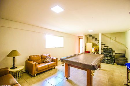 Sala de casa à venda com 3 quartos, 345m² em Jardim Leblon , Belo Horizonte