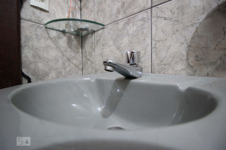 Casa à venda com 345m², 3 quartos e sem vagaBanheiro feminino