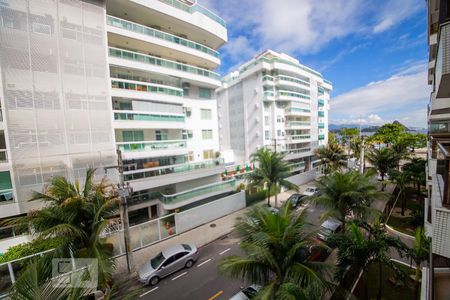 Vista da Sala de apartamento para alugar com 1 quarto, 70m² em Charitas, Niterói