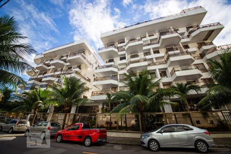 Apartamento para alugar com 70m², 1 quarto e 1 vagaFachada do condomínio