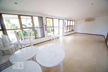 Apartamento para alugar com 70m², 1 quarto e 1 vagaSalão de Festas