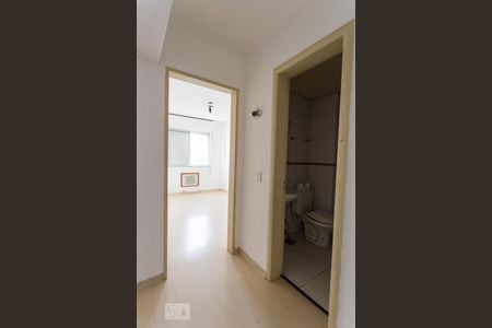 Corredor de apartamento à venda com 1 quarto, 49m² em Partenon, Porto Alegre