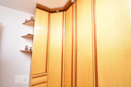 Apartamento à venda com 108m², 2 quartos e 1 vagaQuarto 2