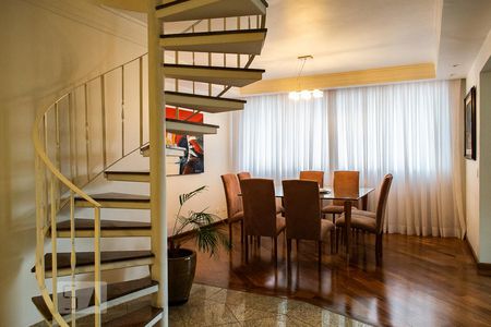 Apartamento à venda com 250m², 3 quartos e 4 vagas Apartamento à venda com 250m², 3 quartos e 4 vagasSALA JANTAR